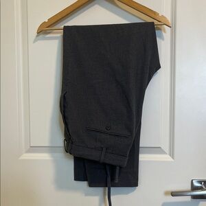 Uniqlo Men's Dark Gray Dress Pants